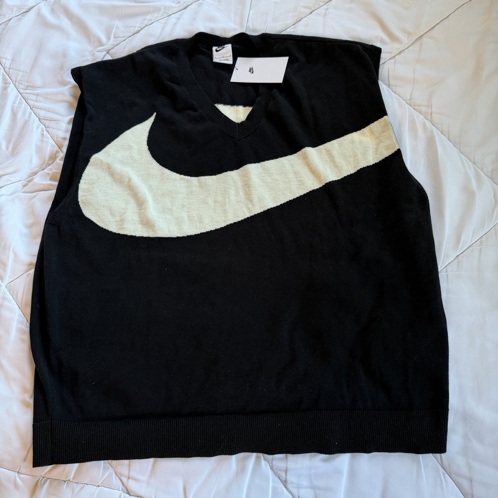 NWT Nike Swoosh Sweater Vest Mens Large Black White V Neck FD2873-010